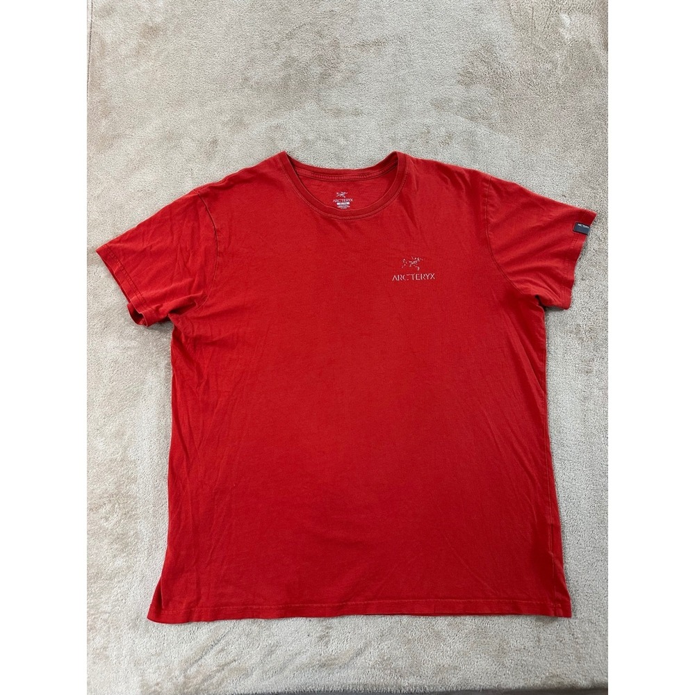 Arcteryx T-shirt Mens size XL Red Cotton  Logo‎ Graphic short sleeve